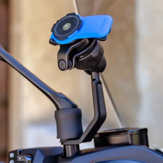 Support QUAD LOCK MIRROR STEM MOUNT - Noir-Bleu fixé