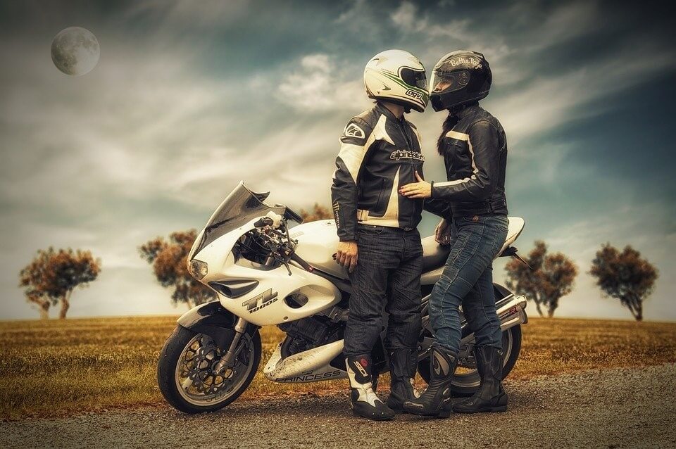 Wie wähle ich meine Motorradhose aus?