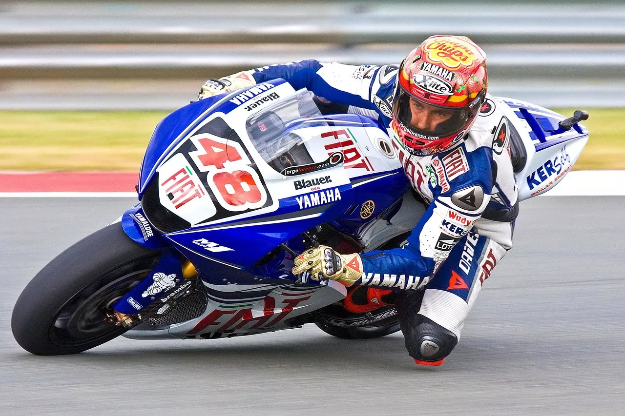 Comment choisir son casque moto ? Guide complet 2025